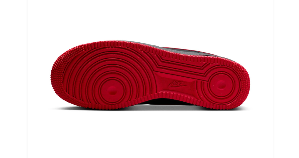 Nike Air Force 1 Low – Black / University Red