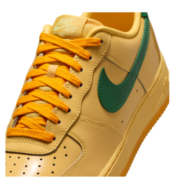Nike Air Force 1 Low – Yellow Ochre / Gorge Green / Gum