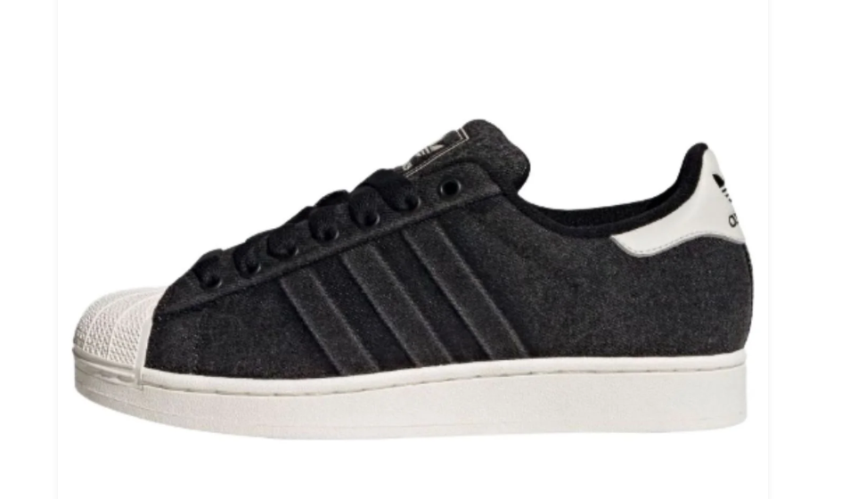 Adidas Superstar – Core Black Wool / Cloud White