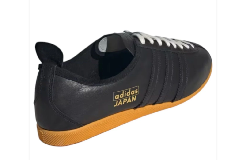 Adidas Japan – Core Black / Gold / Gum